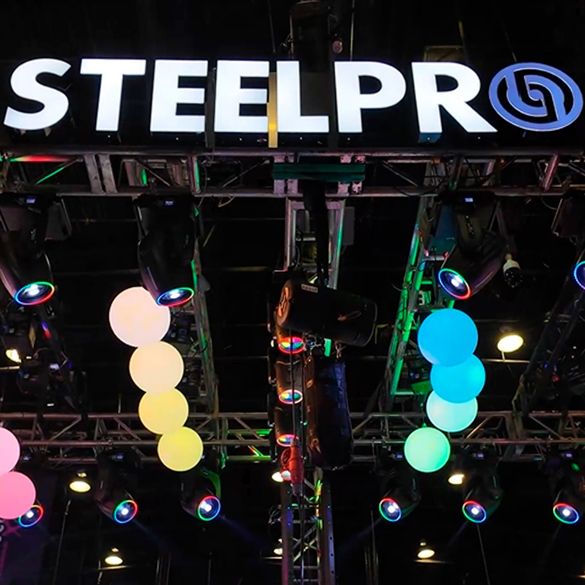 Galeria_STEEL_PRO_1