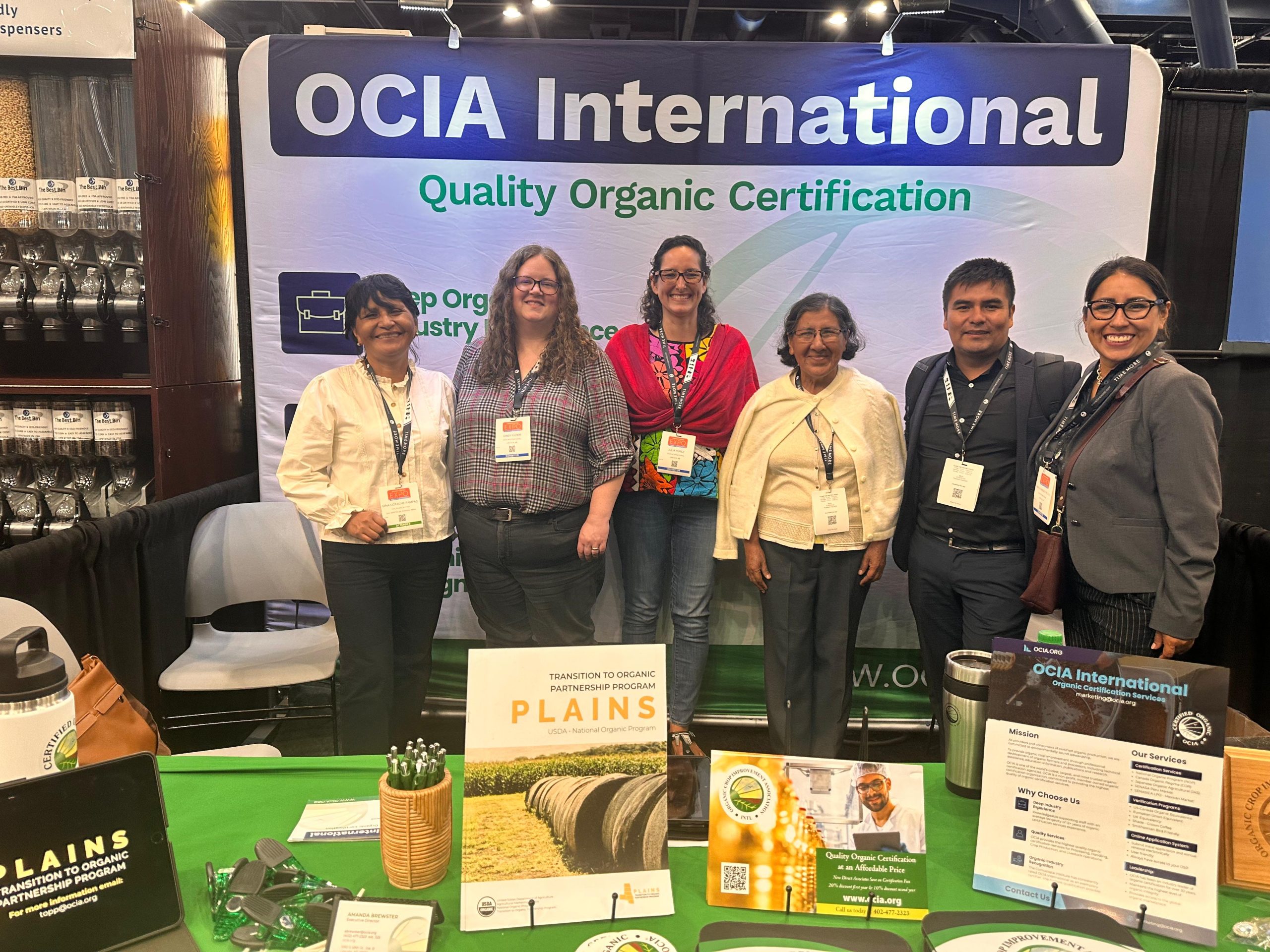 Galeria_OCIA_INTERNATIONAL_INC_1