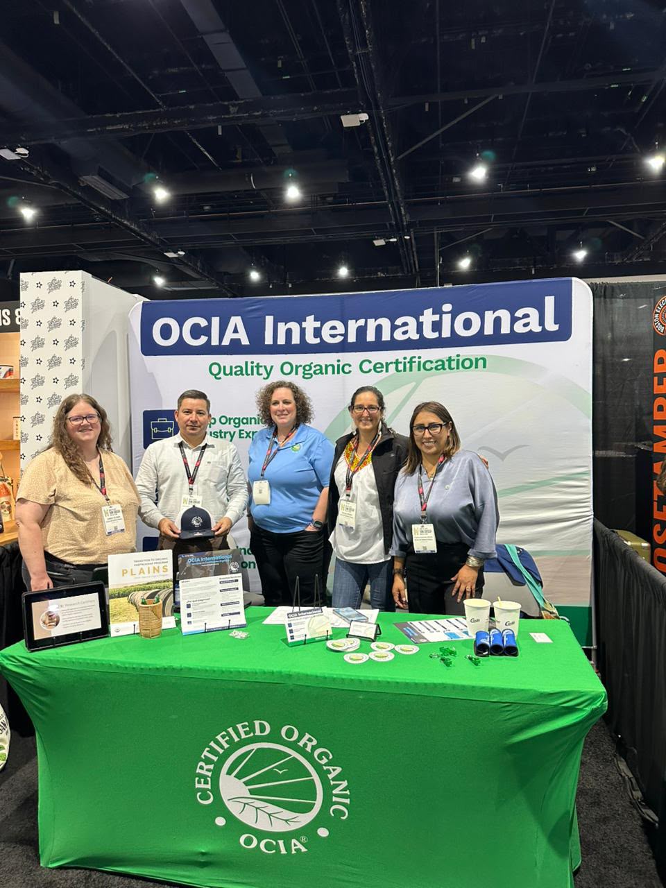 Galeria_OCIA_INTERNATIONAL_INC_2